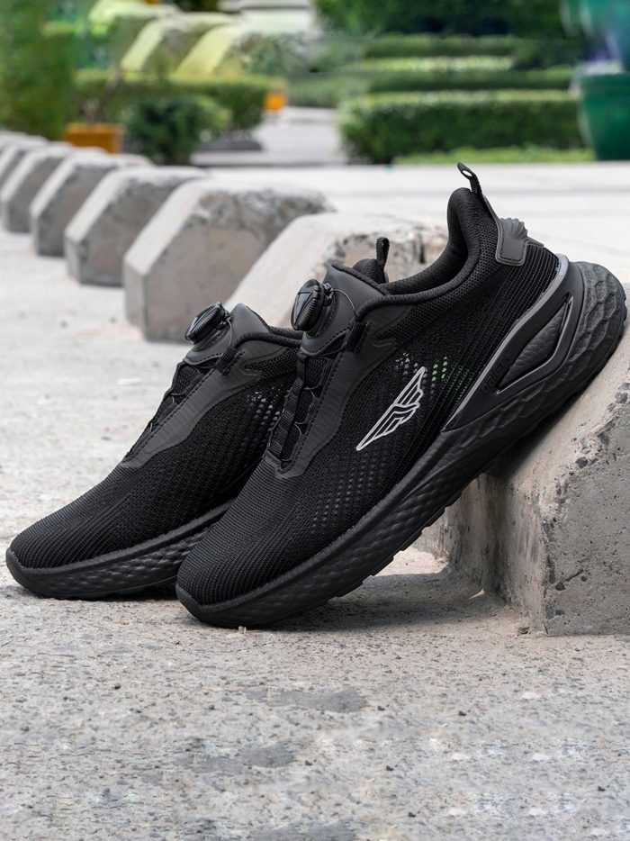 1000025346 Redtape Dial lace Sports Sneakers | Full-Black Edition - Image 1