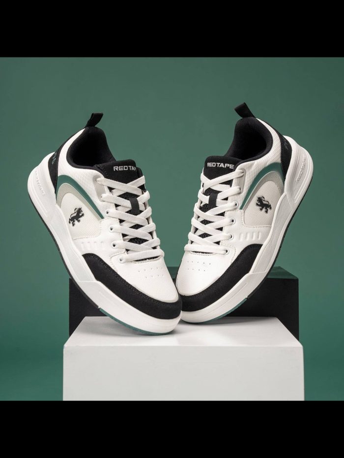 647766445_956089753752007_452489652633904225_n Redtape Lightweight Sneakers | 996 Edition - Image 1