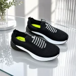 REDTAPE SLIP-INS” 𝐒𝐧𝐞𝐚𝐤𝐞𝐫 ( JET BLACK STRIPE) - Image 3