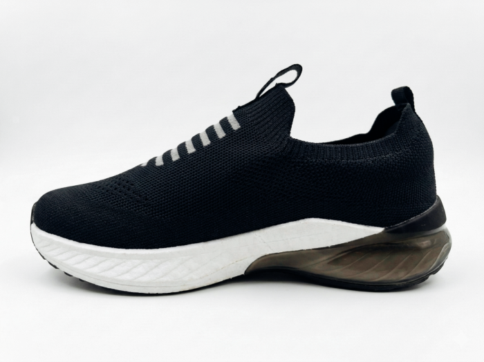 REDTAPE SLIP-INS” 𝐒𝐧𝐞𝐚𝐤𝐞𝐫 ( JET BLACK STRIPE) - Image 4